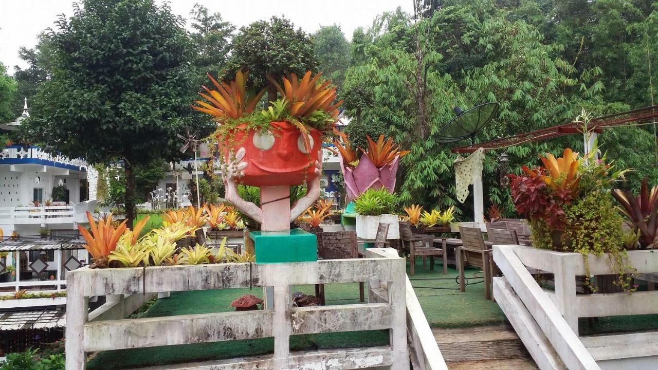Banthorphan Resort Sangkhla Buri Exterior photo